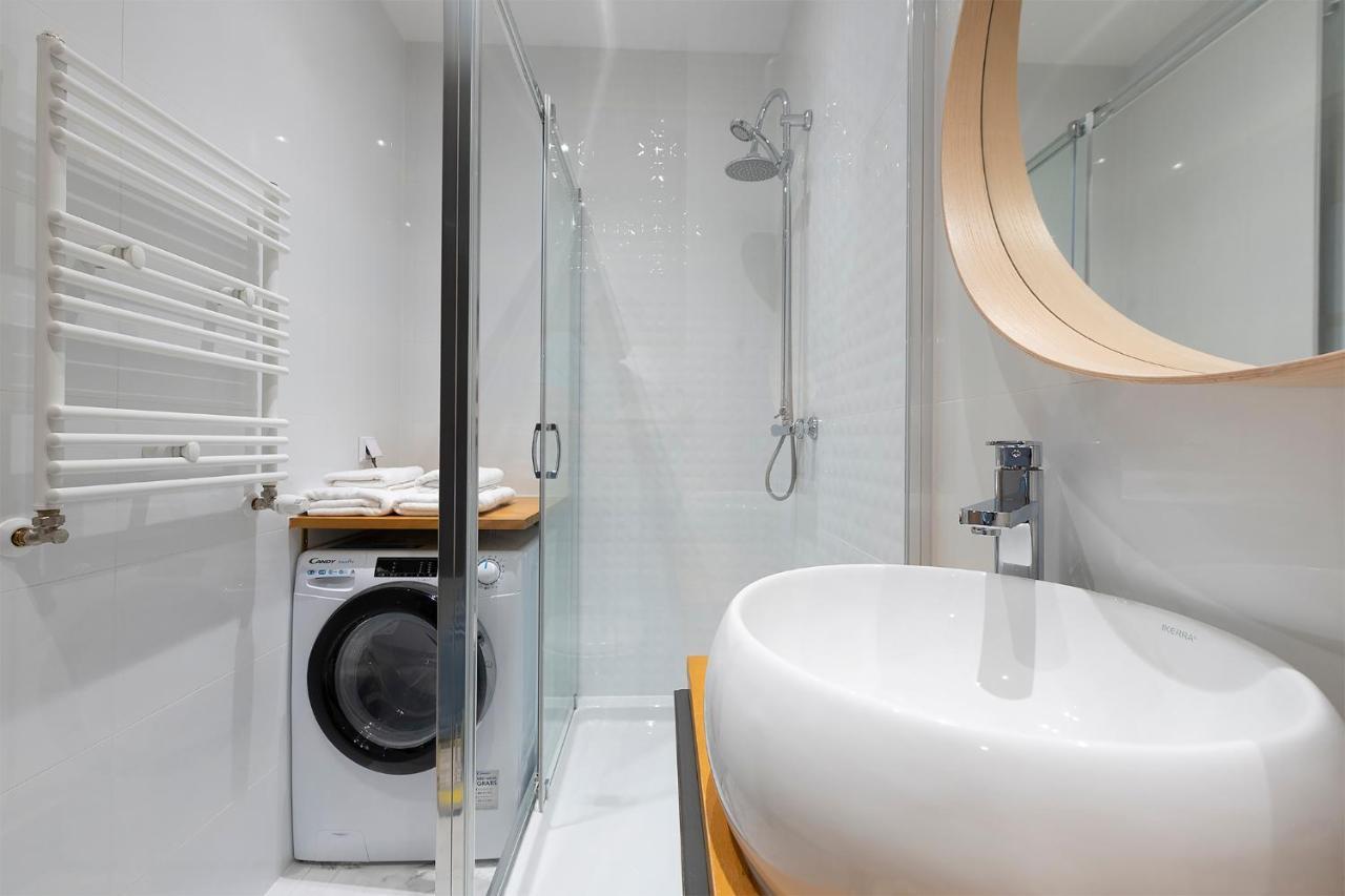Mye Apartments - Ilumino